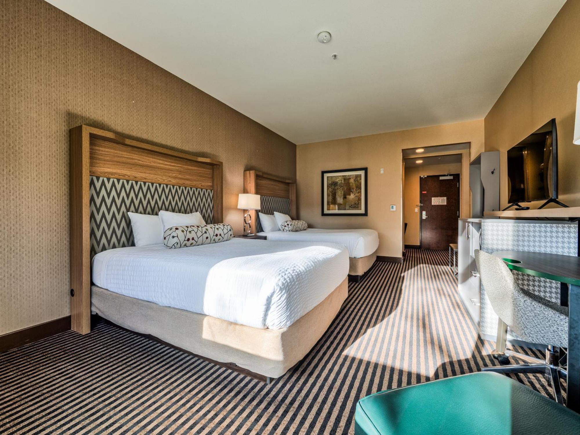 Prairie Hotel Yelm Exterior photo